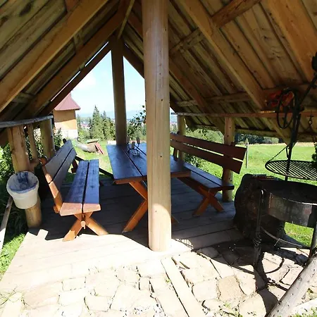 Agrotatry Za Lasem Affittacamere